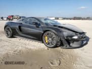 ✅ 2017 McLaren 570S • VIN: SBM13DAA3HW003517 • Lot: 37948714. Wystawiony na Copart z przebiegiem 7 587 mil. Bezpłatny archiwum sprzedaży aukcyjnych z USA i szczegółowy raport historii pojazdu na DreamBid. Zdjęcie 4.