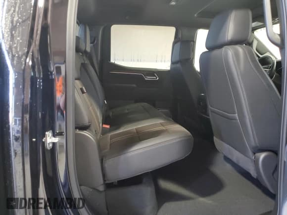 ✅ 2025 Chevrolet Silverado 1500 High Country • VIN: 1GCUKJEL7SZ212204 • Лот: 81936905. Опубликован ранее на Copart с пробегом 4 113 миль. Бесплатный доступ к архиву аукционных продаж из США и подробный отчёт об истории автомобиля на DreamBid. Изображение 10.