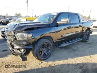 2021 Ram 1500 Big Horn с VIN 1C6SRFFMXMN725956, выставлен на аукционе Copart как лот 87767815 с пробегом 91 088 миль миль и Списание • Salvage title. История ставок и продаж доступна на DreamBid. Изображение 1.