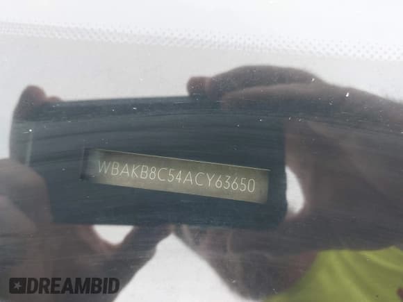✅ 2010 BMW 7 Series 750Li • VIN: WBAKB8C54ACY63650 • Лот: 42756245. Опубликован ранее на IAAI с пробегом 127 405 миль. Бесплатный доступ к архиву аукционных продаж из США и подробный отчёт об истории автомобиля на DreamBid. Изображение 9.