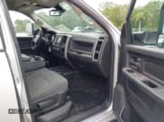 ✅ 2016 Ram 2500 Tradesman • VIN: 3C6UR5CL0GG357847 • Lot: 42403339. Listed on IAAI with 256,394 mi. Free auction sales archive from the USA and detailed vehicle history report at DreamBid. Image 5.