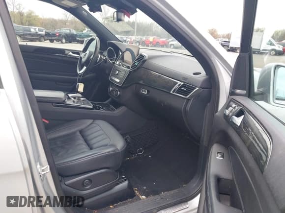 ✅ 2017 Mercedes-Benz GLS 450 • VIN: 4JGDF6EE8HA832064 • Lot: 42016947. Listed on IAAI with 141,574 mi. Free auction sales archive from the USA and detailed vehicle history report at DreamBid. Image 5.