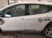 ✅ 2021 Chevrolet Bolt EV LT • VIN: 1G1FY6S03M4109949 • Lot: 41526979. Wystawiony na IAAI z przebiegiem 33 247 mil. Bezpłatny archiwum sprzedaży aukcyjnych z USA i szczegółowy raport historii pojazdu na DreamBid. Zdjęcie 14.