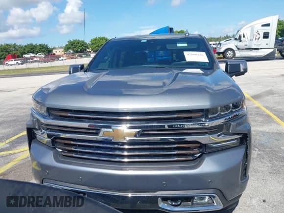 ✅ 2021 Chevrolet Silverado 1500 High Country • VIN: 3GCPWFED4MG144695 • Lot: 42880446. Wystawiony na IAAI z przebiegiem 14 271 mil. Bezpłatny archiwum sprzedaży aukcyjnych z USA i szczegółowy raport historii pojazdu na DreamBid. Zdjęcie 13.