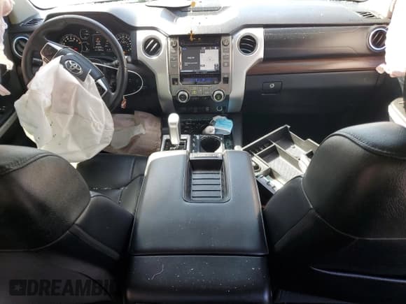 ✅ 2019 Toyota Tundra SR5 • VIN: 5TFFY5F19KX251576 • Лот: 43228725. Опубликован ранее на Copart с пробегом 64 027 миль. Бесплатный доступ к архиву аукционных продаж из США и подробный отчёт об истории автомобиля на DreamBid. Изображение 8.