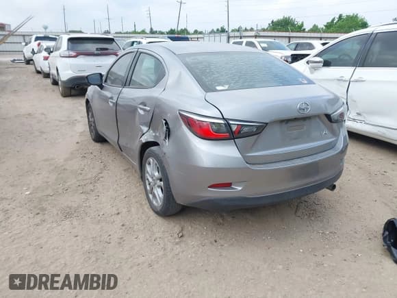 ✅ 2016 Scion iA • VIN: 3MYDLBZV2GY104557 • Лот: 42066386. Опубликован ранее на IAAI с пробегом 83 811 миль. Бесплатный доступ к архиву аукционных продаж из США и подробный отчёт об истории автомобиля на DreamBid. Изображение 3.