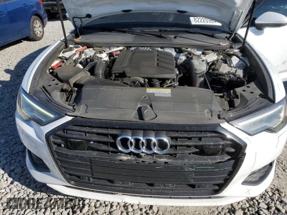 ✅ 2019 Audi A6 Premium Plus • VIN: WAUE8AF2XKN126995 • Lot: 82220964. Wystawiony na Copart z przebiegiem 101 200 mil. Bezpłatny archiwum sprzedaży aukcyjnych z USA i szczegółowy raport historii pojazdu na DreamBid. Zdjęcie 11.