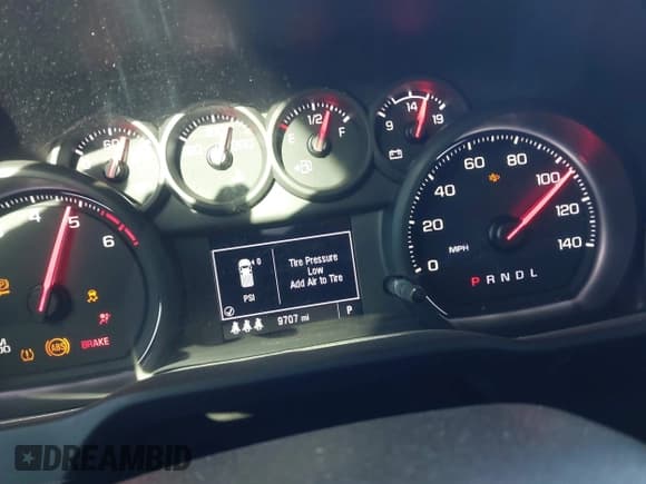 ✅ 2024 Chevrolet Silverado 2500HD Work Truck • VIN: 1GC2YLE76RF414337 • Lot: 41369545. Wystawiony na IAAI z przebiegiem 9 707 mil. Bezpłatny archiwum sprzedaży aukcyjnych z USA i szczegółowy raport historii pojazdu na DreamBid. Zdjęcie 7.