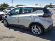 ✅ 2022 Chevrolet Bolt EV 1LT • VIN: 1G1FW6S00N4123556 • Lot: 59592744. Wystawiony na Copart z przebiegiem Nie podano. Bezpłatny archiwum sprzedaży aukcyjnych z USA i szczegółowy raport historii pojazdu na DreamBid. Zdjęcie 2.
