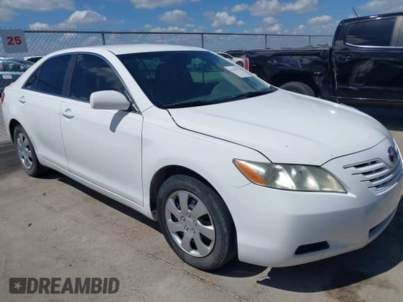 ✅ 2009 Toyota Camry LE • VIN: 4T1BE46K19U886132 • Lot: 43290747. Wystawiony na IAAI z przebiegiem 171 513 mil. Bezpłatny archiwum sprzedaży aukcyjnych z USA i szczegółowy raport historii pojazdu na DreamBid. Zdjęcie 1.