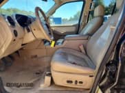 ✅ 2008 Ford Explorer Eddie Bauer • VIN: 1FMEU74E98UA97806 • Lot: 87465715. Wystawiony na Copart z przebiegiem 187 772 mil. Bezpłatny archiwum sprzedaży aukcyjnych z USA i szczegółowy raport historii pojazdu na DreamBid. Zdjęcie 7.