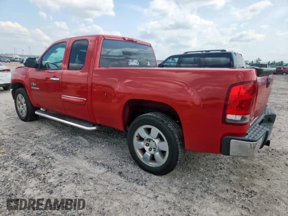 ✅ 2011 GMC Sierra 1500 SLE • VIN: 1GTR1VE01BZ438258 • Lot: 71200605. Wystawiony na Copart z przebiegiem 180 782 mil. Bezpłatny archiwum sprzedaży aukcyjnych z USA i szczegółowy raport historii pojazdu na DreamBid. Zdjęcie 2.