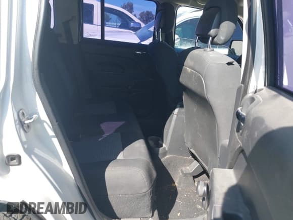 ✅ 2010 Jeep Patriot Sport • VIN: 1J4NT2GA3AD639727 • Lot: 42517340. Listed on IAAI with 215,101 mi. Free auction sales archive from the USA and detailed vehicle history report at DreamBid. Image 8.