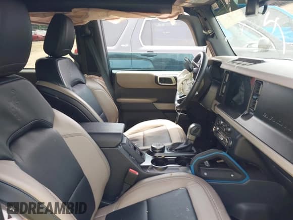 ✅ 2021 Ford Bronco • VIN: 1FMEE5DP5MLA71724 • Лот: 42286668. Опубликован ранее на IAAI с пробегом 38 239 миль. Бесплатный доступ к архиву аукционных продаж из США и подробный отчёт об истории автомобиля на DreamBid. Изображение 5.