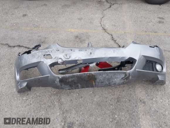 ✅ 2012 BMW 3 Series 335i • VIN: WBAKG7C51CE802162 • Lot: 40561434. Listed on IAAI with 116,202 mi. Free auction sales archive from the USA and detailed vehicle history report at DreamBid. Image 12.