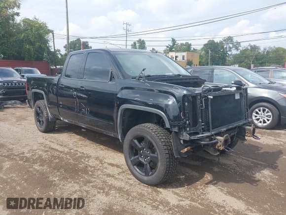 ✅ 2018 GMC Sierra 1500 • VIN: 1GTV2LEC0JZ359155 • Лот: 43235382. Опубликован ранее на IAAI с пробегом 94 481 миль. Бесплатный доступ к архиву аукционных продаж из США и подробный отчёт об истории автомобиля на DreamBid. Изображение 1.