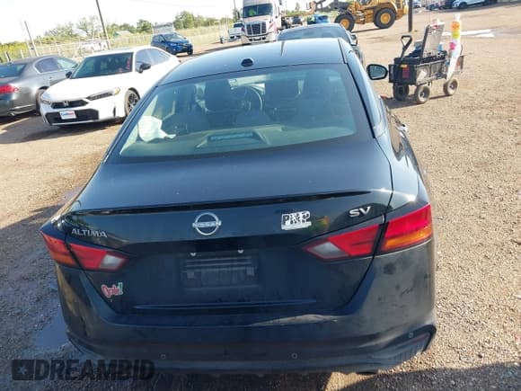 ✅ 2024 Nissan Altima SV • VIN: 1N4BL4DV8RN326454 • Lot: 42228839. Listed on IAAI with 23,227 mi. Free auction sales archive from the USA and detailed vehicle history report at DreamBid. Image 17.
