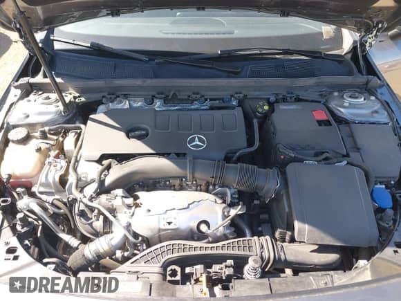 2023 Mercedes-Benz CLA 250 z VIN W1K5J4GB5PN416145, wystawiony jako IAAI lot #42619892 z przebiegiem 16 684 mil mil oraz . Historia ofert i sprzedaży dostępna na DreamBid. Obrazek 10.