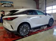 ✅ 2024 Lexus RX 350h Premium • VIN: 2T2BBMCA0RC034310 • Lot: 94977075. Wystawiony na Copart z przebiegiem 33 778 mil. Bezpłatny archiwum sprzedaży aukcyjnych z USA i szczegółowy raport historii pojazdu na DreamBid. Zdjęcie 3.