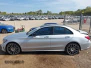 ✅ 2020 Mercedes-Benz C 300 • VIN: WDDWF8EB8LR525928 • Lot: 43356624. Wystawiony na IAAI z przebiegiem 60 529 mil. Bezpłatny archiwum sprzedaży aukcyjnych z USA i szczegółowy raport historii pojazdu na DreamBid. Zdjęcie 14.