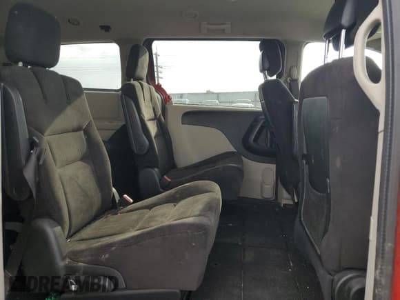 ✅ 2014 Dodge Grand Caravan SXT • VIN: 2C4RDGCG8ER430062 • Лот: 86183835. Опубликован ранее на Copart с пробегом 189 032 миль. Бесплатный доступ к архиву аукционных продаж из США и подробный отчёт об истории автомобиля на DreamBid. Изображение 11.