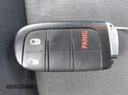 ✅ 2019 Dodge Durango SXT • VIN: 1C4RDHAG6KC644609 • Lot: 43482305. Wystawiony na IAAI z przebiegiem 107 467 mil. Bezpłatny archiwum sprzedaży aukcyjnych z USA i szczegółowy raport historii pojazdu na DreamBid. Zdjęcie 11.