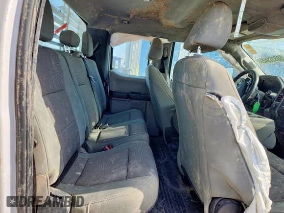 ✅ 2020 Ford F-250 XL • VIN: 1FT7X2B69LEC63957 • Lot: 60332945. Wystawiony na Copart z przebiegiem Nie podano. Bezpłatny archiwum sprzedaży aukcyjnych z USA i szczegółowy raport historii pojazdu na DreamBid. Zdjęcie 10.