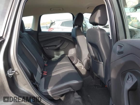 ✅ 2016 Ford Escape S • VIN: 1FMCU0F7XGUA59173 • Lot: 43626428. Wystawiony na IAAI z przebiegiem 87 080 mil. Bezpłatny archiwum sprzedaży aukcyjnych z USA i szczegółowy raport historii pojazdu na DreamBid. Zdjęcie 8.