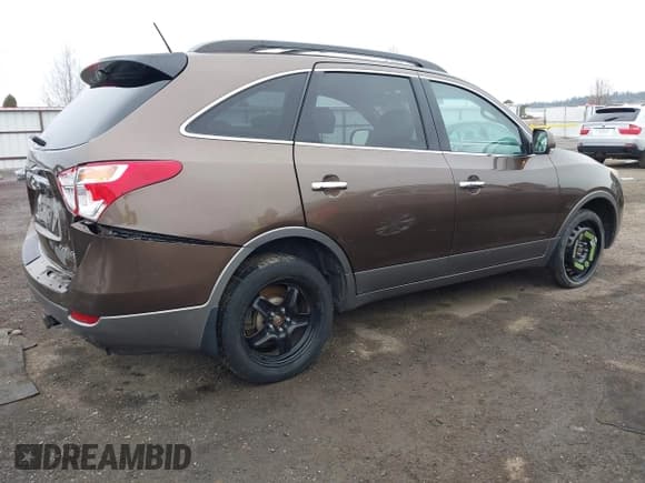 ✅ 2010 Hyundai Veracruz Limited • VIN: KM8NUDCC9AU133451 • Лот: 43811952. Опубликован ранее на IAAI с пробегом 193 076 миль. Бесплатный доступ к архиву аукционных продаж из США и подробный отчёт об истории автомобиля на DreamBid. Изображение 4.