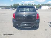 ✅ 2015 MINI Countryman S • VIN: WMWZC5C5XFWT38155 • Lot: 43134965. Listed on IAAI with 190,711 mi. Free auction sales archive from the USA and detailed vehicle history report at DreamBid. Image 16.