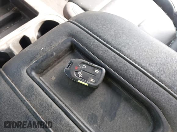 ✅ 2022 Chevrolet Silverado 1500 LT Trail Boss • VIN: 3GCPYFEL6NG153630 • Lot: 42749673. Wystawiony na IAAI z przebiegiem 54 248 mil. Bezpłatny archiwum sprzedaży aukcyjnych z USA i szczegółowy raport historii pojazdu na DreamBid. Zdjęcie 11.