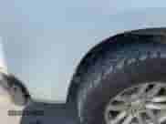 2020 Chevrolet Silverado 1500 Work Truck z VIN 1GCRYAEF1LZ101597, wystawiony jako IAAI lot #43064825 z przebiegiem 97 113 mil mil oraz . Historia ofert i sprzedaży dostępna na DreamBid. Obrazek 1.