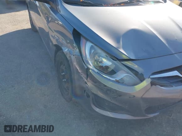 ✅ 2013 Hyundai Accent GS • VIN: KMHCT5AE1DU130214 • Lot: 43887811. Listed on IAAI with 209,643 mi. Free auction sales archive from the USA and detailed vehicle history report at DreamBid. Image 6.