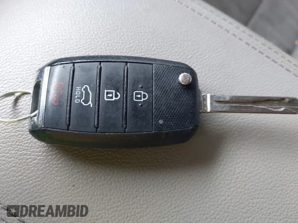 ✅ 2020 Kia Sportage LX • VIN: KNDPMCAC9L7765202 • Lot: 43410284. Listed on IAAI with 99,434 mi. Free auction sales archive from the USA and detailed vehicle history report at DreamBid. Image 11.