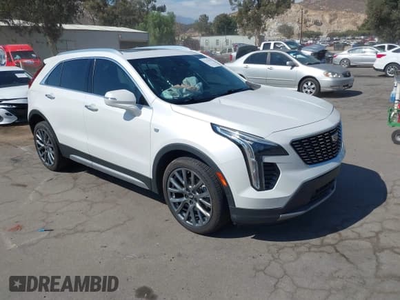 ✅ 2020 Cadillac XT4 FWD Premium Luxury • VIN: 1GYFZCR42LF133877 • Lot: 43279425. Wystawiony na IAAI z przebiegiem 85 741 mil. Bezpłatny archiwum sprzedaży aukcyjnych z USA i szczegółowy raport historii pojazdu na DreamBid. Zdjęcie 1.