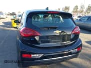 ✅ 2019 Chevrolet Bolt EV LT • VIN: 1G1FY6S03K4109379 • Lot: 41370403. Wystawiony na IAAI z przebiegiem 142 291 mil. Bezpłatny archiwum sprzedaży aukcyjnych z USA i szczegółowy raport historii pojazdu na DreamBid. Zdjęcie 17.