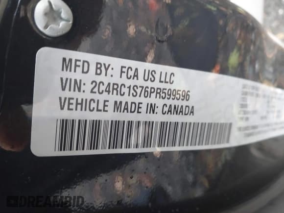 ✅ 2023 Chrysler Pacifica Hybrid Limited • VIN: 2C4RC1S76PR599596 • Lot: 43427260. Listed on IAAI with 32,972 mi. Free auction sales archive from the USA and detailed vehicle history report at DreamBid. Image 9.