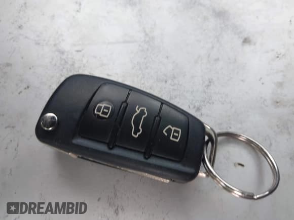 ✅ 2017 Audi Q3 Prestige • VIN: WA1GCCFS9HR001987 • Lot: 42245635. Listed on IAAI with 79,172 mi. Free auction sales archive from the USA and detailed vehicle history report at DreamBid. Image 11.