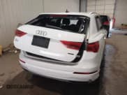 ✅ 2021 Audi Q3 Premium • VIN: WA1AUCF30M1066182 • Lot: 42847659. Listed on IAAI with 88,036 mi. Free auction sales archive from the USA and detailed vehicle history report at DreamBid. Image 12.