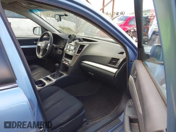 ✅ 2012 Subaru Legacy 2.5i • VIN: 4S3BMAA64C1003200 • Лот: 42912325. Опубликован ранее на IAAI с пробегом 178 974 миль. Бесплатный доступ к архиву аукционных продаж из США и подробный отчёт об истории автомобиля на DreamBid. Изображение 5.