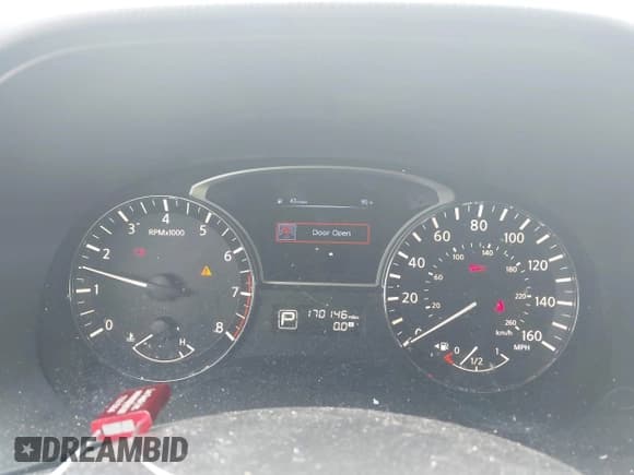 ✅ 2014 Nissan Pathfinder S • VIN: 5N1AR2MNXEC735811 • Lot: 42904791. Listed on IAAI with 170,146 mi. Free auction sales archive from the USA and detailed vehicle history report at DreamBid. Image 7.