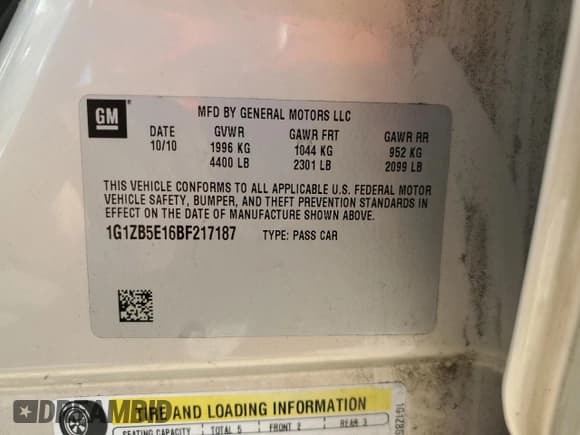 ✅ 2011 Chevrolet Malibu 1LS • VIN: 1G1ZB5E16BF217187 • Lot: 73105944. Listed on Copart with 97,849 mi. Free auction sales archive from the USA and detailed vehicle history report at DreamBid. Image 13.