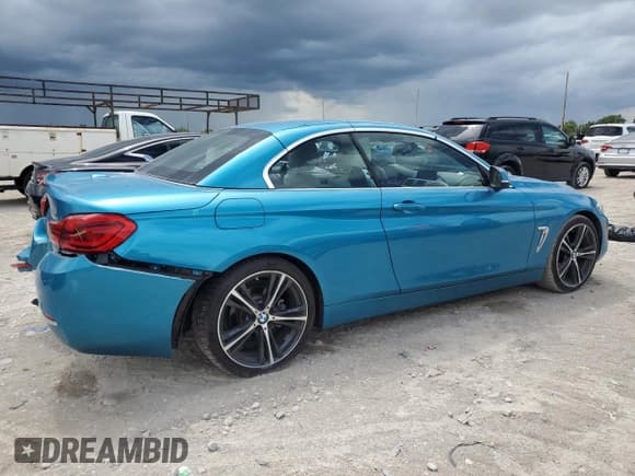 ✅ 2019 BMW 4 Series 430i • VIN: WBA4Z1C59KEE44584 • Lot: 61467155. Listed on Copart with 15,175 mi. Free auction sales archive from the USA and detailed vehicle history report at DreamBid. Image 3.