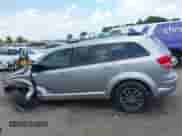 2018 Dodge Journey SE с VIN 3C4PDCAB9JT444843, выставлен на аукционе IAAI как лот 42473807 с пробегом 146 996 миль миль и . История ставок и продаж доступна на DreamBid. Изображение 15.