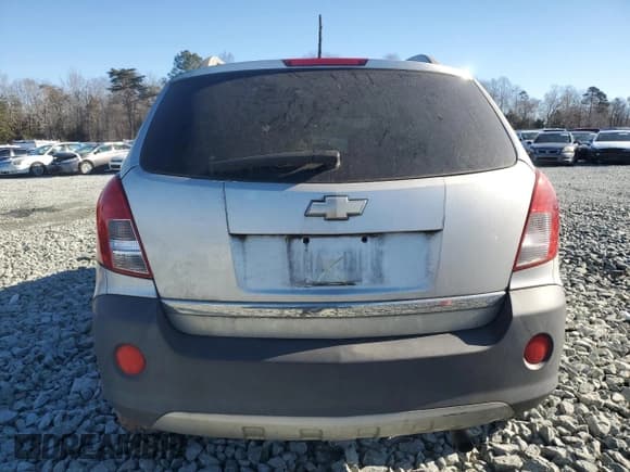 ✅ 2013 Chevrolet Captiva Sport LS • VIN: 3GNAL2EK3DS627735 • Lot: 88821055. Wystawiony na Copart z przebiegiem 105 196 mil. Bezpłatny archiwum sprzedaży aukcyjnych z USA i szczegółowy raport historii pojazdu na DreamBid. Zdjęcie 6.