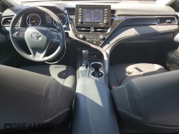 ✅ 2024 Toyota Camry LE • VIN: 4T1C11AK9RU236163 • Лот: 86491775. Опубликован ранее на Copart с пробегом 18 359 миль. Бесплатный доступ к архиву аукционных продаж из США и подробный отчёт об истории автомобиля на DreamBid. Изображение 8.