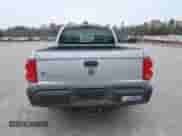 2006 Dodge Dakota ST с VIN 1D7HE28K26S504817, выставлен на аукционе IAAI как лот 43613566 с пробегом 122 602 миль миль и . История ставок и продаж доступна на DreamBid. Изображение 15.