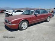 ✅ 2001 Jaguar XJ Vanden Plas • VIN: SAJDA24C71LF38777 • Lot: 66724715. Wystawiony na Copart z przebiegiem 62 656 mil. Bezpłatny archiwum sprzedaży aukcyjnych z USA i szczegółowy raport historii pojazdu na DreamBid. Zdjęcie 1.