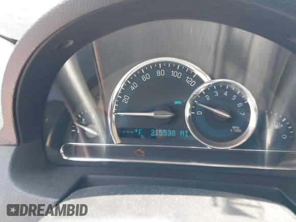 ✅ 2011 Chevrolet HHR LS • VIN: 3GNBAAFW6BS602685 • Lot: 42419799. Wystawiony na IAAI z przebiegiem 215 538 mil. Bezpłatny archiwum sprzedaży aukcyjnych z USA i szczegółowy raport historii pojazdu na DreamBid. Zdjęcie 7.