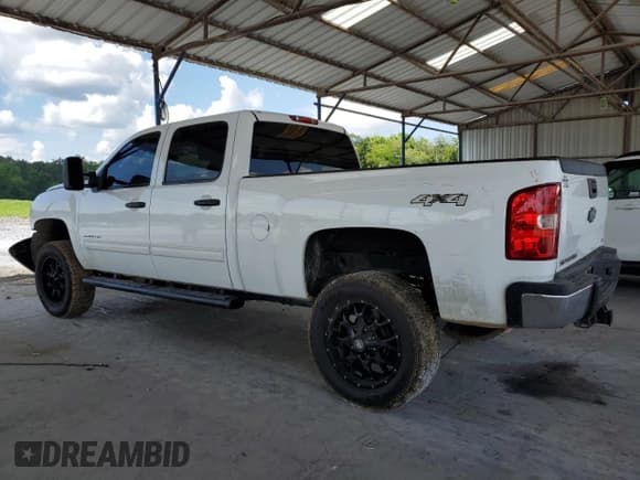 ✅ 2014 Chevrolet Silverado 2500HD LT • VIN: 1GC1KXCG2EF182370 • Лот: 62638135. Опубликован ранее на Copart с пробегом 150 145 миль. Бесплатный доступ к архиву аукционных продаж из США и подробный отчёт об истории автомобиля на DreamBid. Изображение 2.